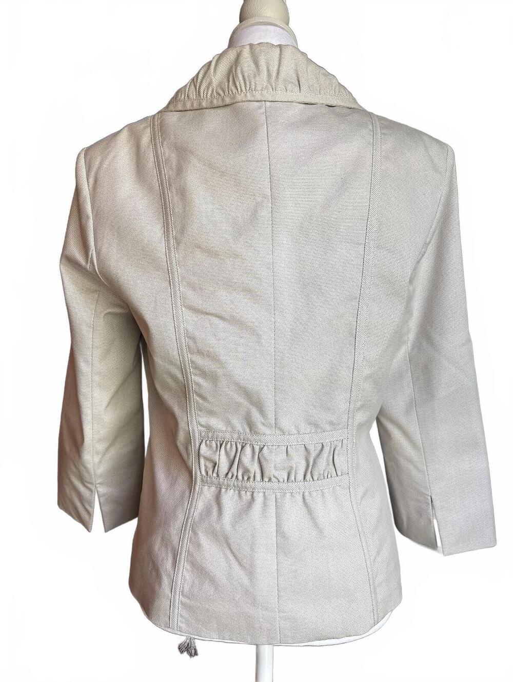 WHBM Ruffle Collar Jacket 8 - Picture 6 of 9